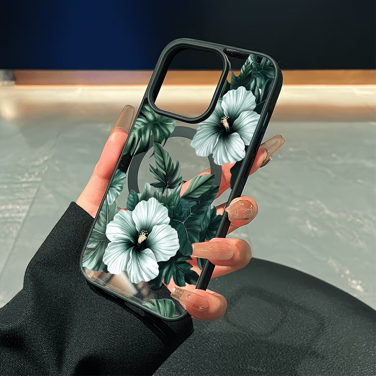 그린 플로럴 프린트 폰 케이스 (아이폰 17, 16,  - Phone Cases Online 리뷰 및 가격